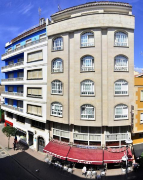 Гостиница Hotel Jucamar  Кангас